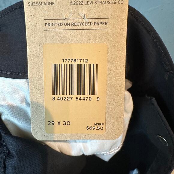 NWT Levi's 710 size 29x30 Black Super Stretch Skinny Lightweight Emo Goth - Picture 6 of 9